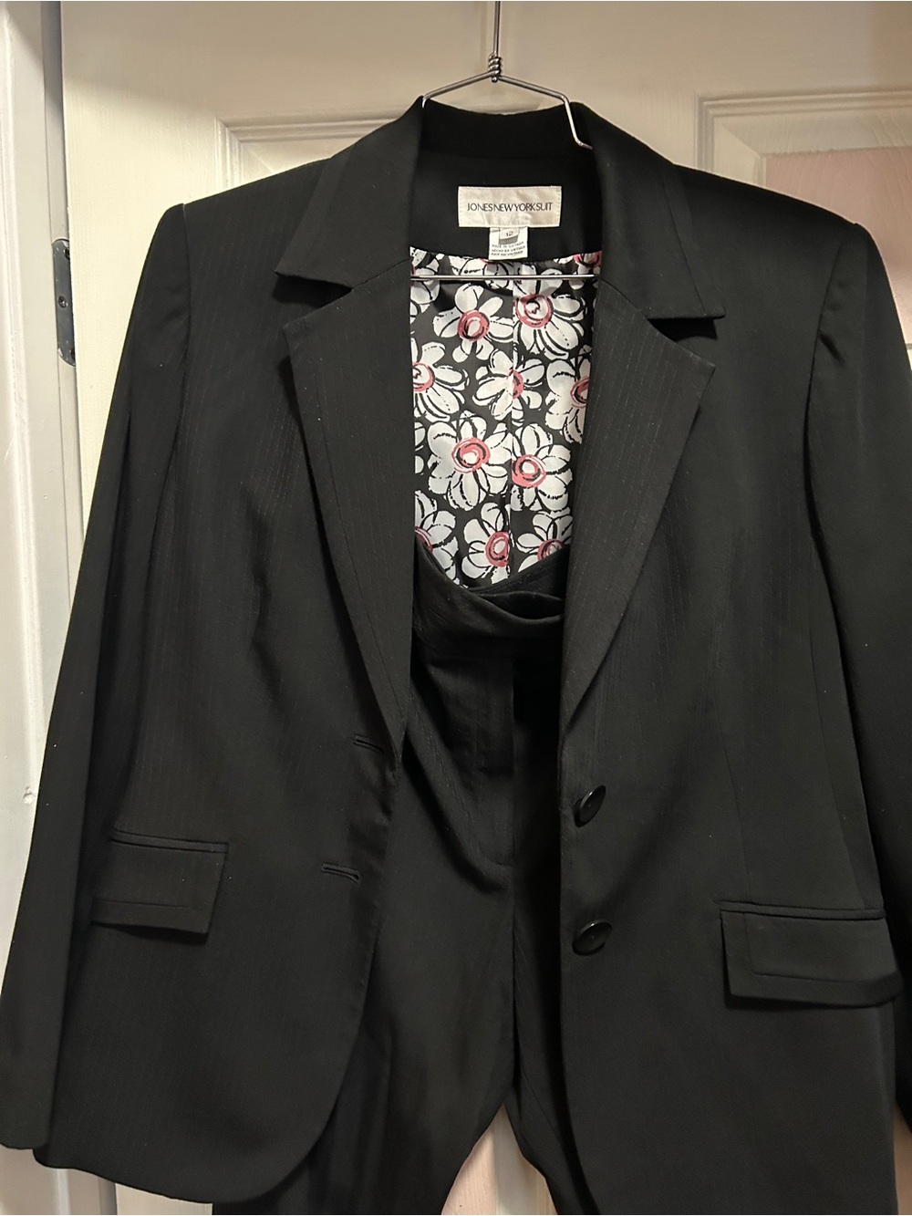 Jones New York Black Women's Blazer with Floral-Print Lining
